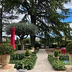 Boutique La Montesquieu Hotel 4*