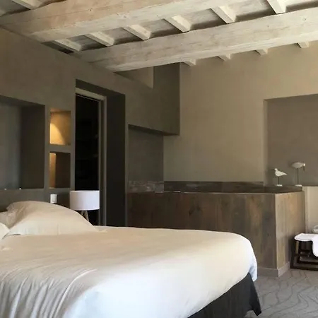 Boutique La Montesquieu & Sa Piscine