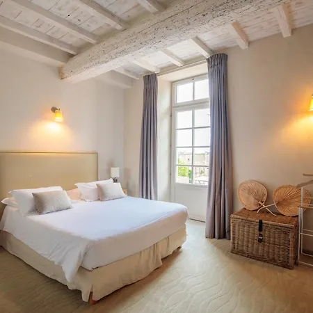 Boutique La Montesquieu & Sa Piscine Hotel