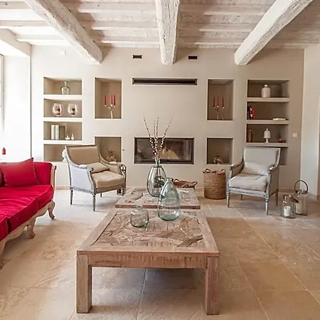Boutique La Montesquieu & Sa Piscine Hotel