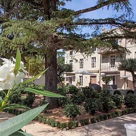 Hotel Boutique La Montesquieu & Sa Piscine