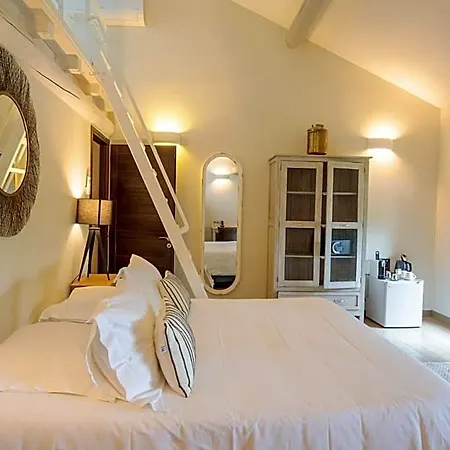 فندق Boutique La Montesquieu & Sa Piscine 4*