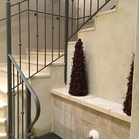 Montesquieu Hotel Laudun-l'Ardoise