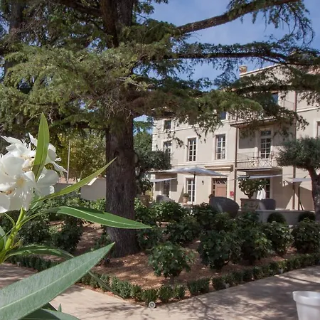 Hotel Boutique La Montesquieu & Sa Piscine