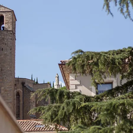 Hotel Boutique La Montesquieu 4*