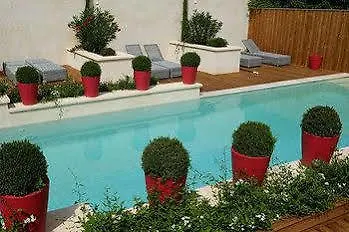 فندق Boutique La Montesquieu & Sa Piscine Laudun