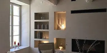 Boutique La Montesquieu & Sa Piscine فندق 4*