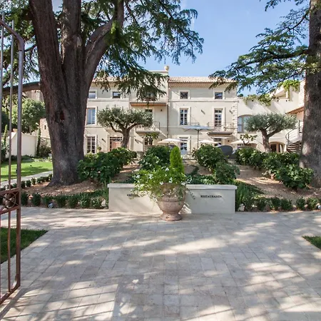 Boutique La Montesquieu & Sa Piscine Laudun