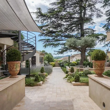 Montesquieu Hotel Laudun-l'Ardoise