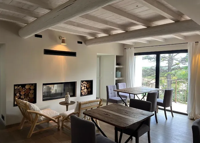 Hotel Boutique La Montesquieu Laudun